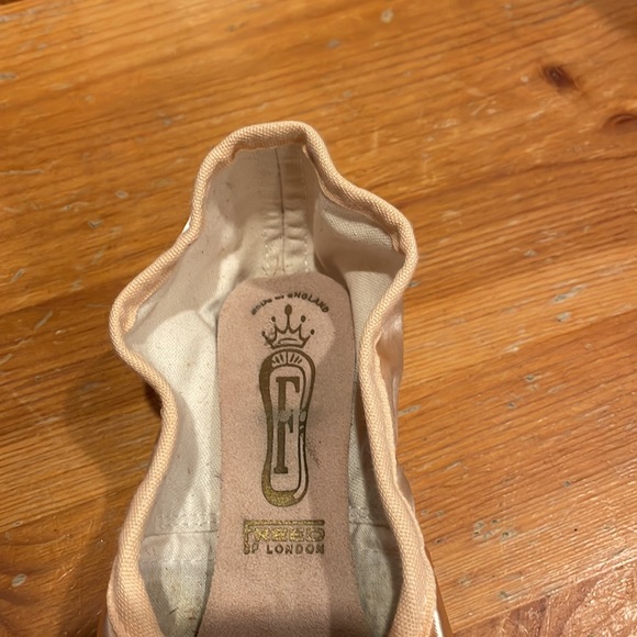 Freed Classic Pro Hard Pointe Shoes Maker Q Size 5 3X - Picture 5 of 9